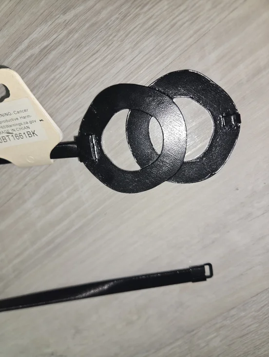 Black Stretch Buckle Belt - Picture 5 of 6